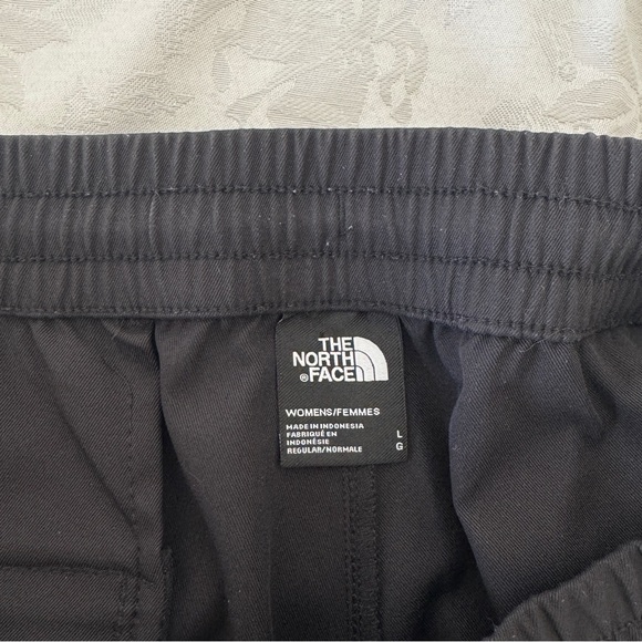 The North Face Women’s Standard Joggers Black Large - Picture 8 of 11
